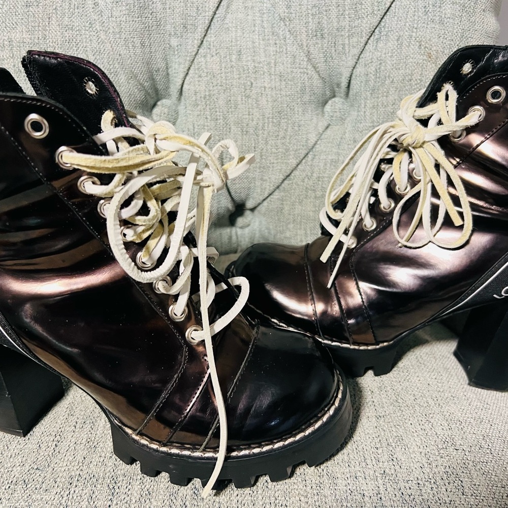 Louis Vuitton Black Lace Up Boots with Padded Ankle